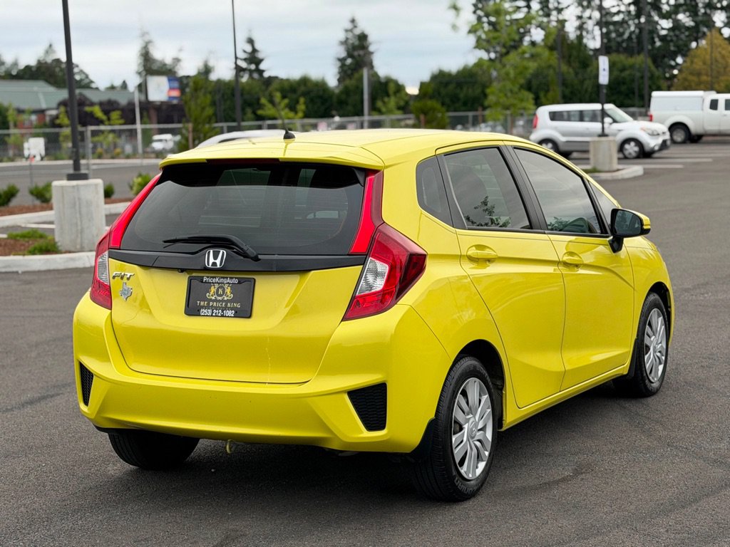 Used 2017 Honda Fit LX image 2