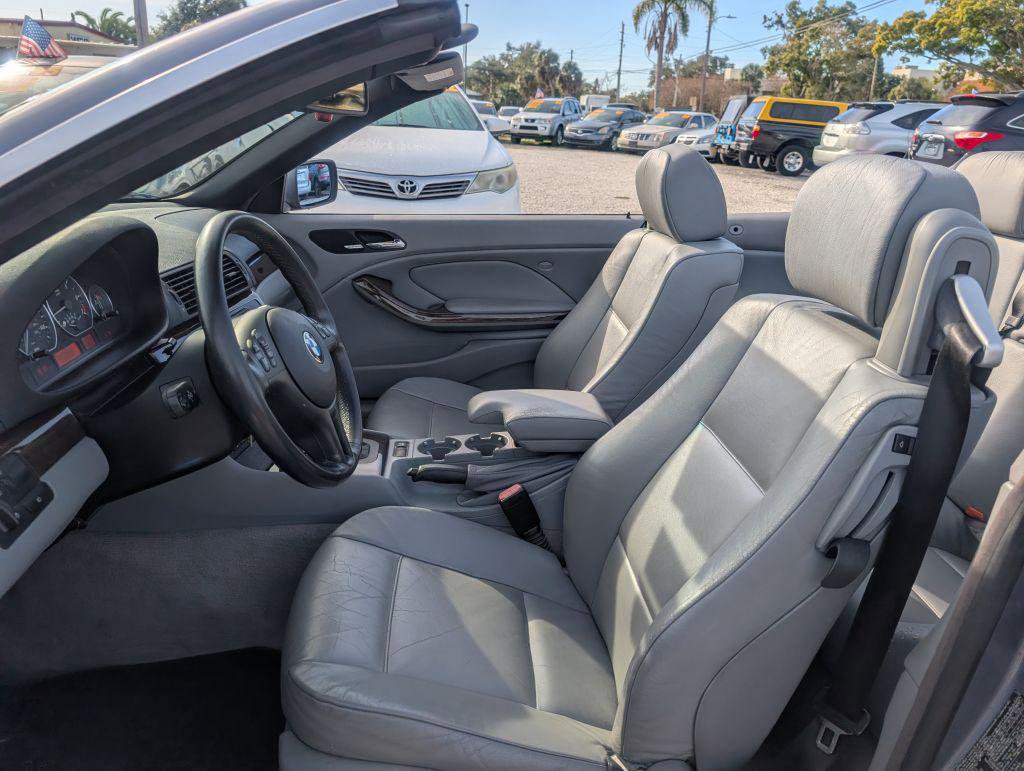 Used 2003 BMW 330Ci Convertible image 9