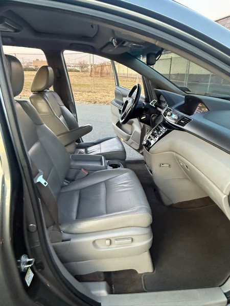 Used 2012 Honda Odyssey EX-L image 14