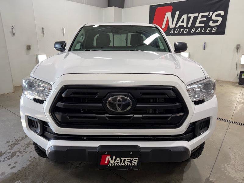 Used 2019 Toyota Tacoma SR w/ SX Package AWD/4WD image 2
