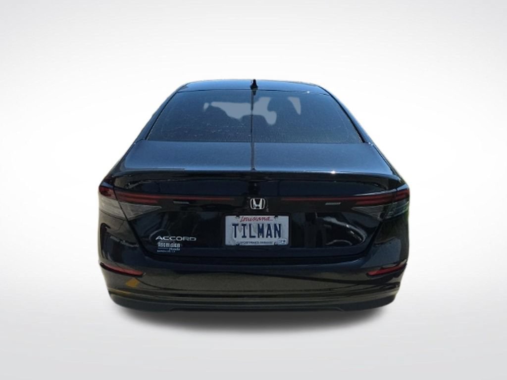 Used 2023 Honda Accord EX image 8