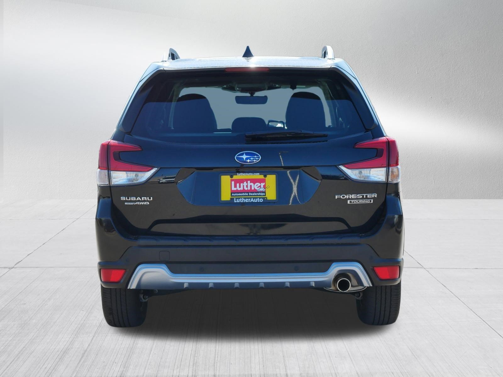 Used 2023 Subaru Forester Touring AWD/4WD image 6