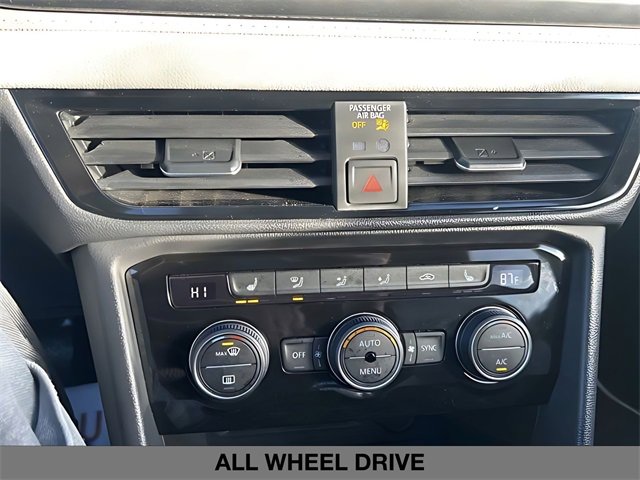 Used 2023 Volkswagen Taos SEL image 24