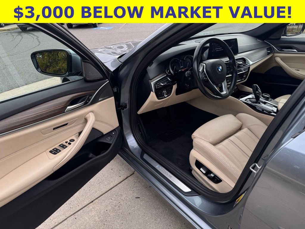 Used 2018 BMW 530e xDrive image 19