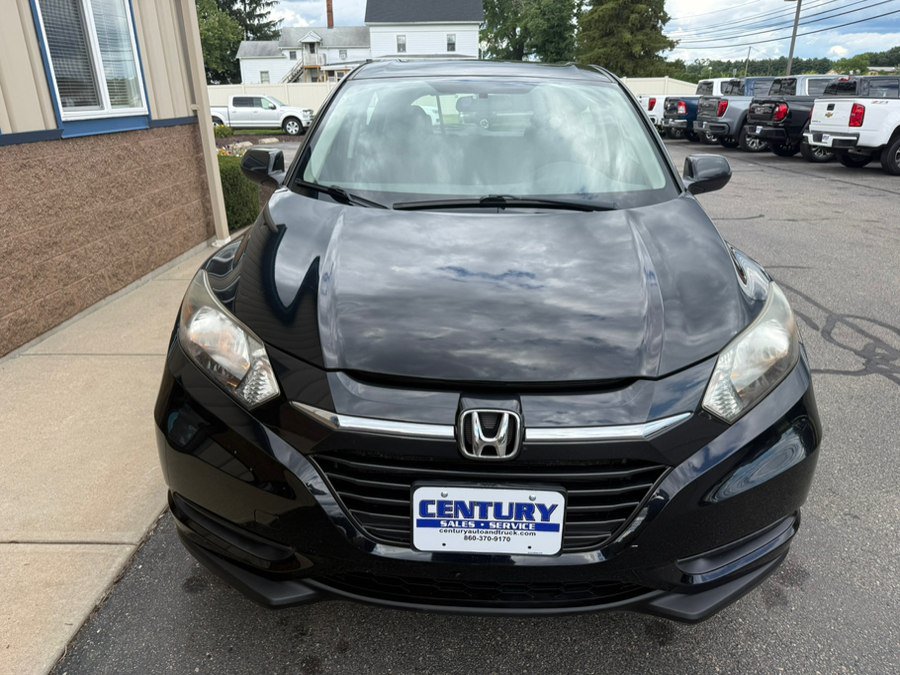 Used 2018 Honda HR-V LX image 2