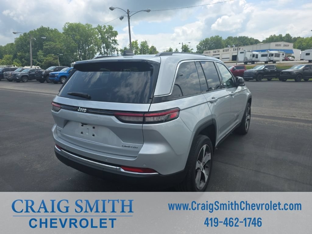 Used 2023 Jeep Grand Cherokee Limited AWD/4WD image 7