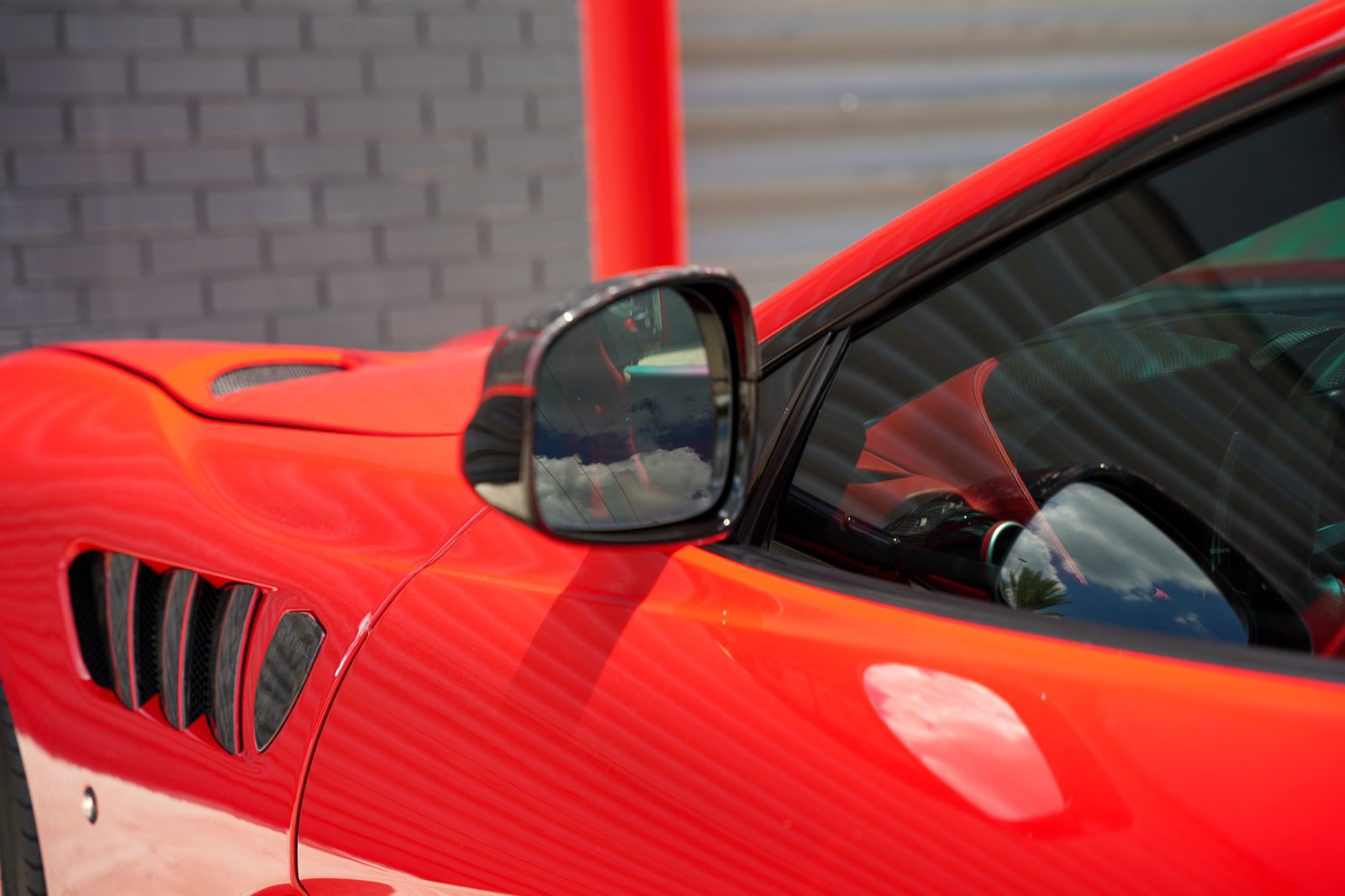 Used 2020 Ferrari 812 Superfast RWD image 38