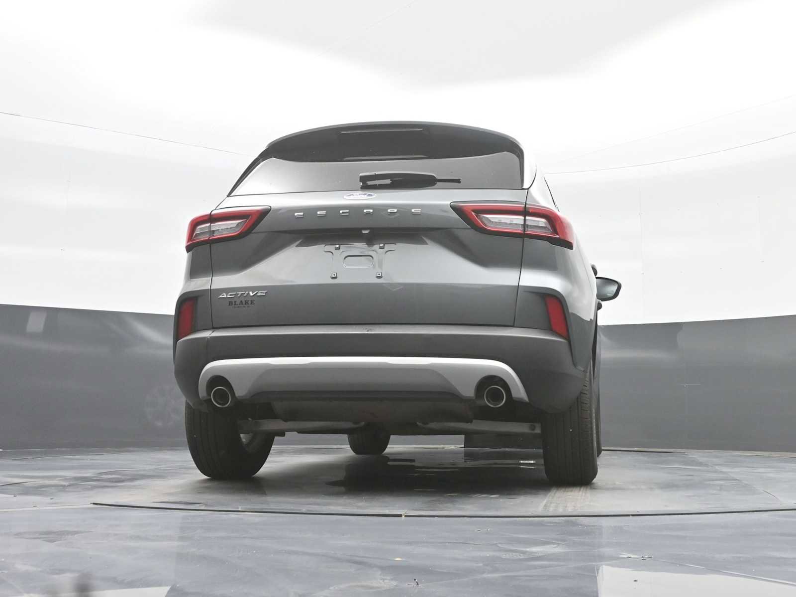 Used 2025 Ford Escape Active image 35