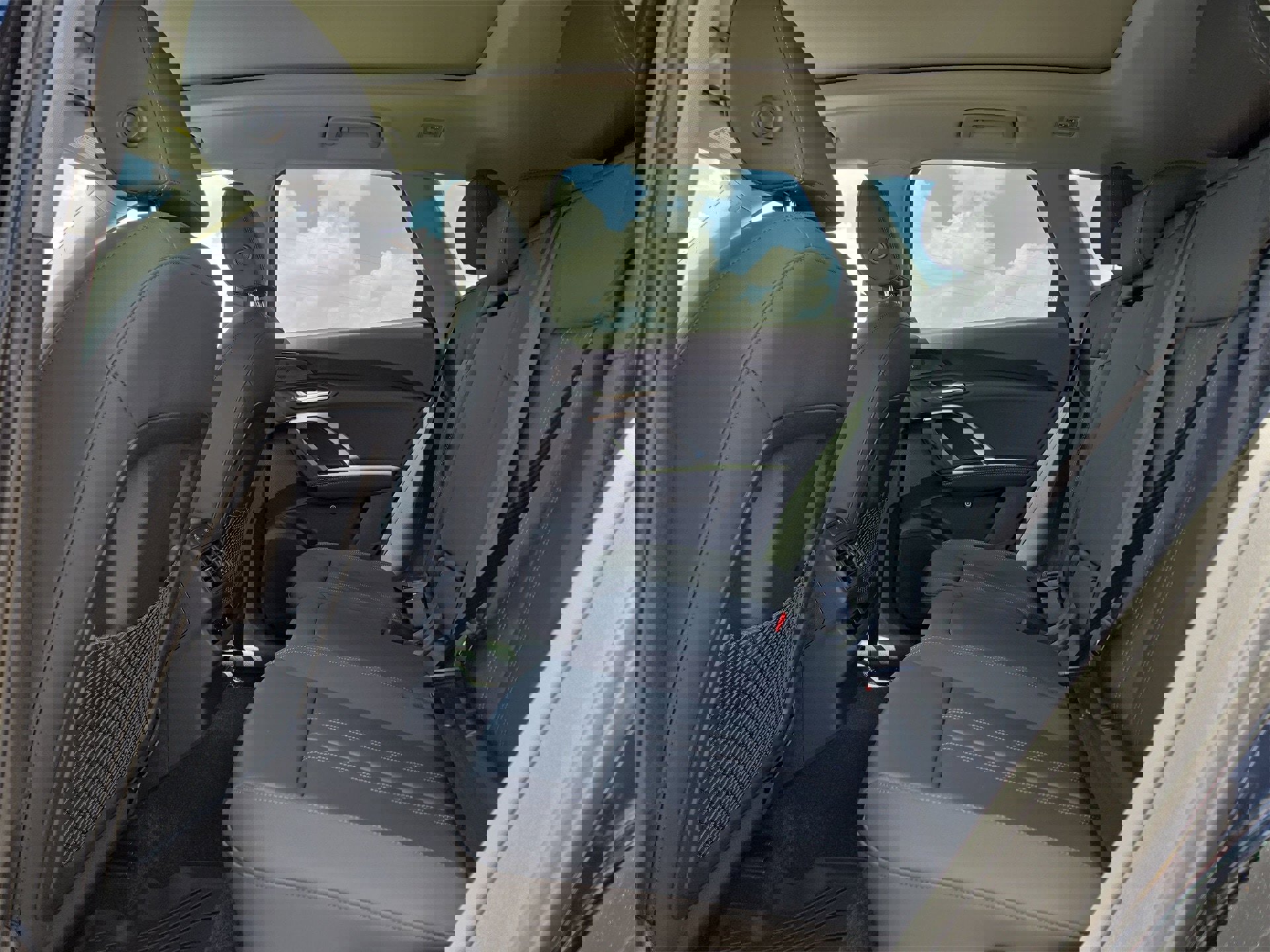 New 2025 Audi Q5 Premium image 13