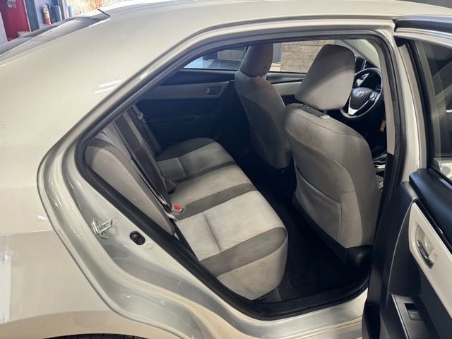 Used 2017 Toyota Corolla LE image 26
