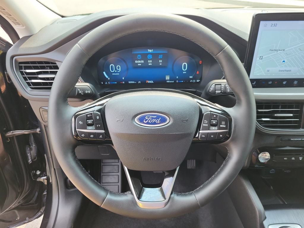 Used 2023 Ford Escape Active w/ Tech Pack #2 AWD/4WD image 23