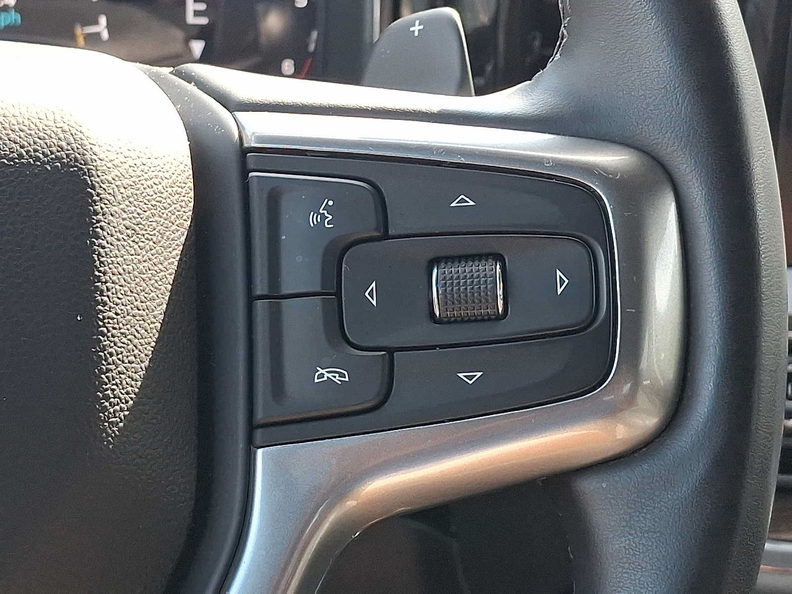 Used 2024 Chevrolet Silverado 1500 LT Trail Boss w/ Protection Package AWD/4WD image 21