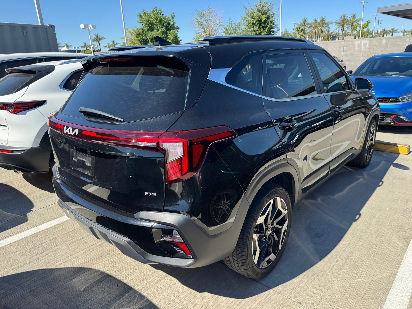 Certified 2024 Kia Seltos SX image 4