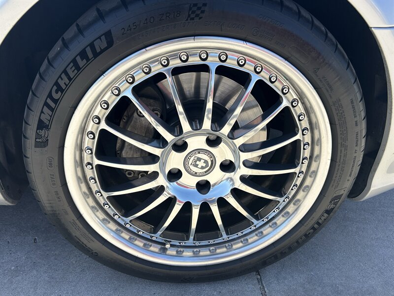 Used 2005 Mercedes-Benz E 500 Sedan image 28