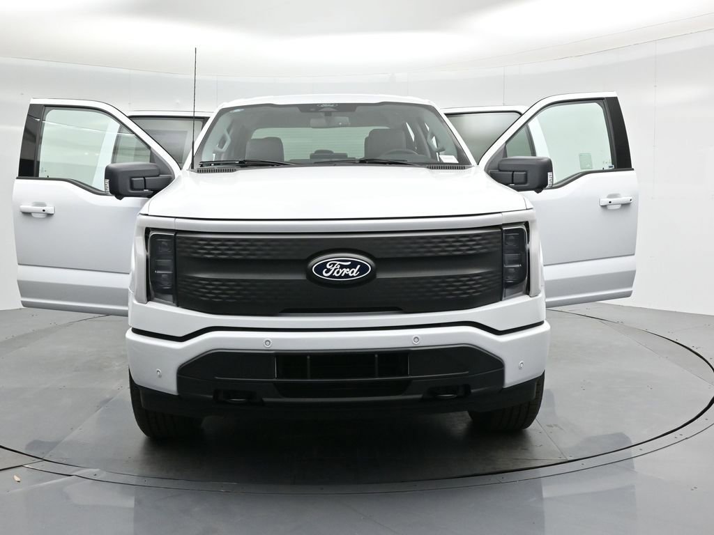 New 2025 Ford F150 Lightning Flash image 30