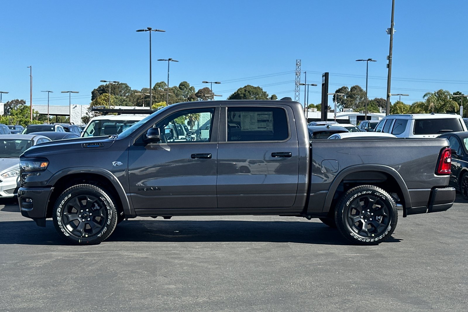 New 2026 RAM 1500 Big Horn AWD/4WD image 7