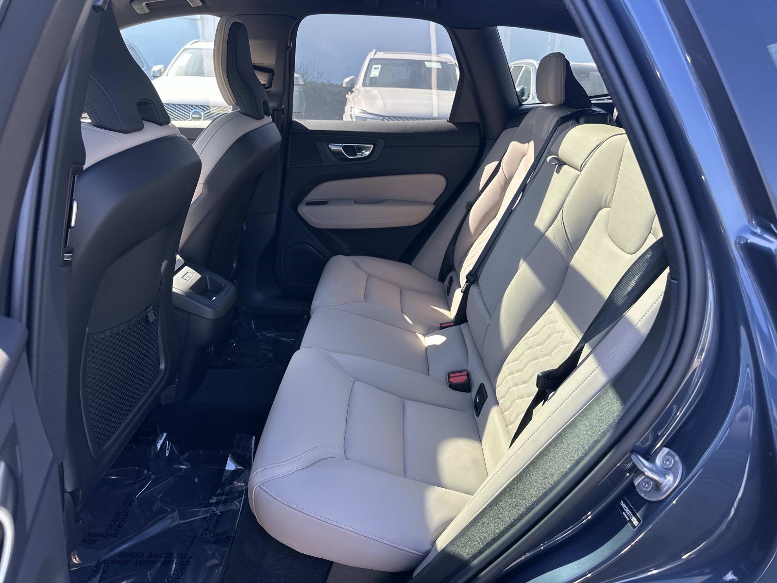 Certified 2026 Volvo XC60 B5 Plus w/ Protection Package Premier image 21