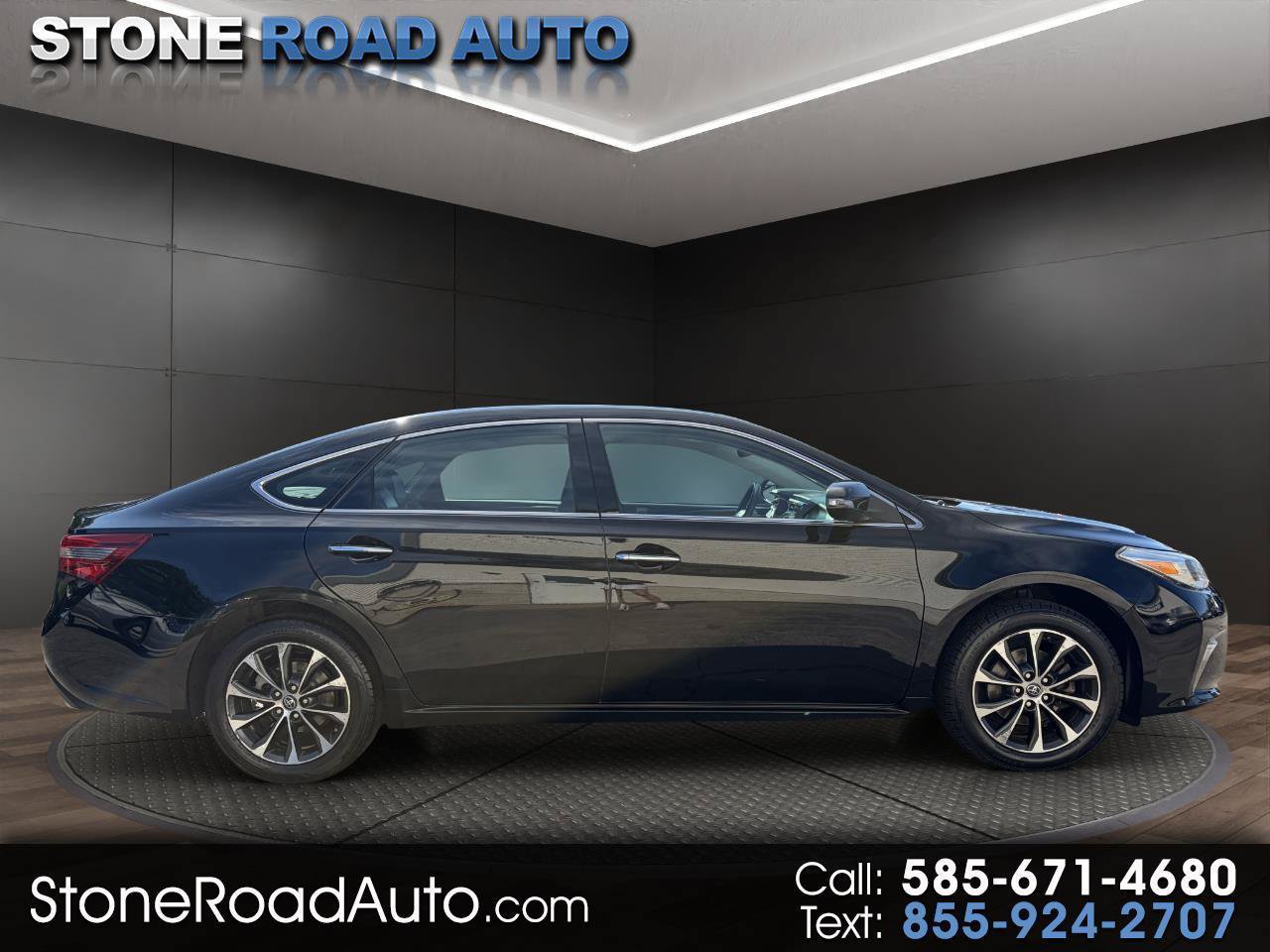 Used 2017 Toyota Avalon XLE Premium w/ All Weather Liner Package FWD image 1