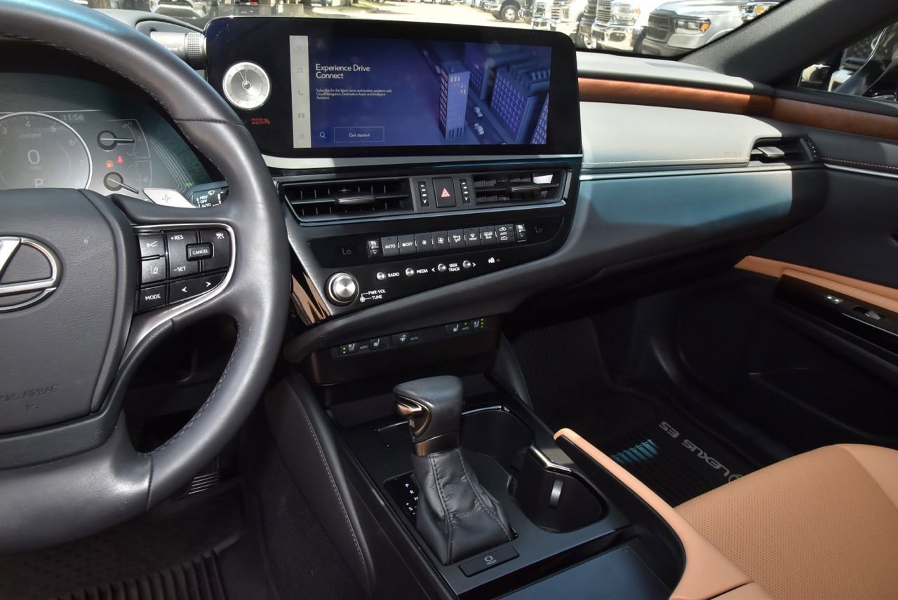Used 2023 Lexus ES 350 w/ Premium Package FWD image 26