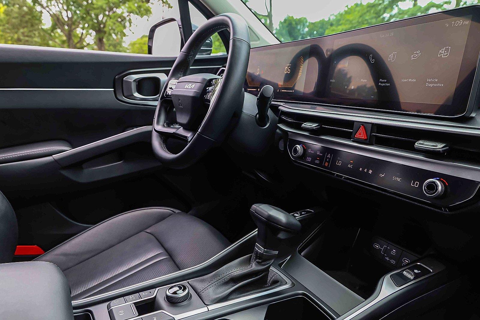 Certified 2026 Kia Sorento S FWD image 28