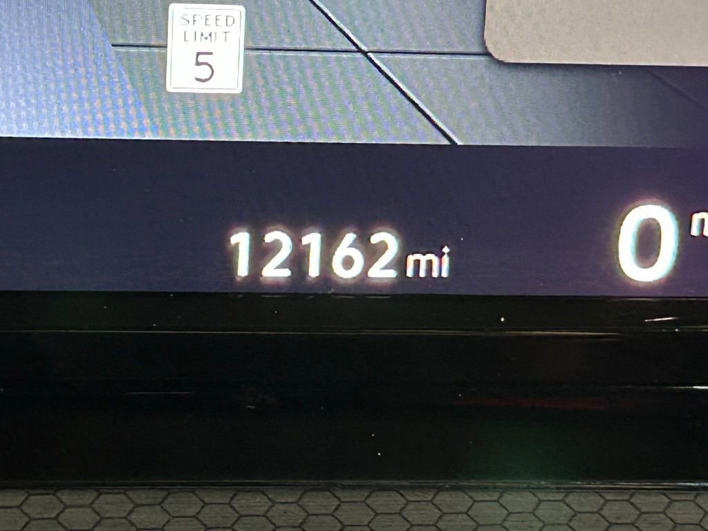 Used 2024 Volkswagen GTI SE image 27