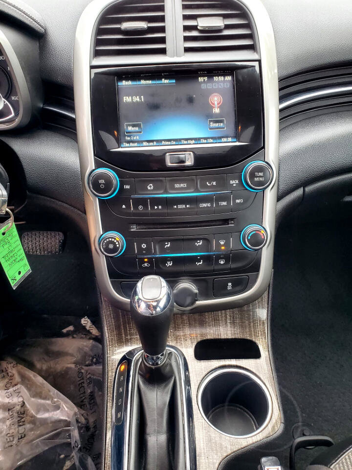 Used 2014 Chevrolet Malibu LT image 10