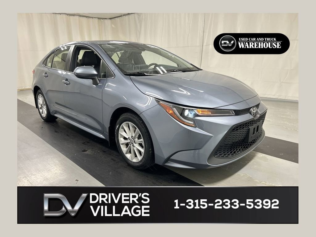 Used 2021 Toyota Corolla LE w/ LE Convenience Package FWD image 1