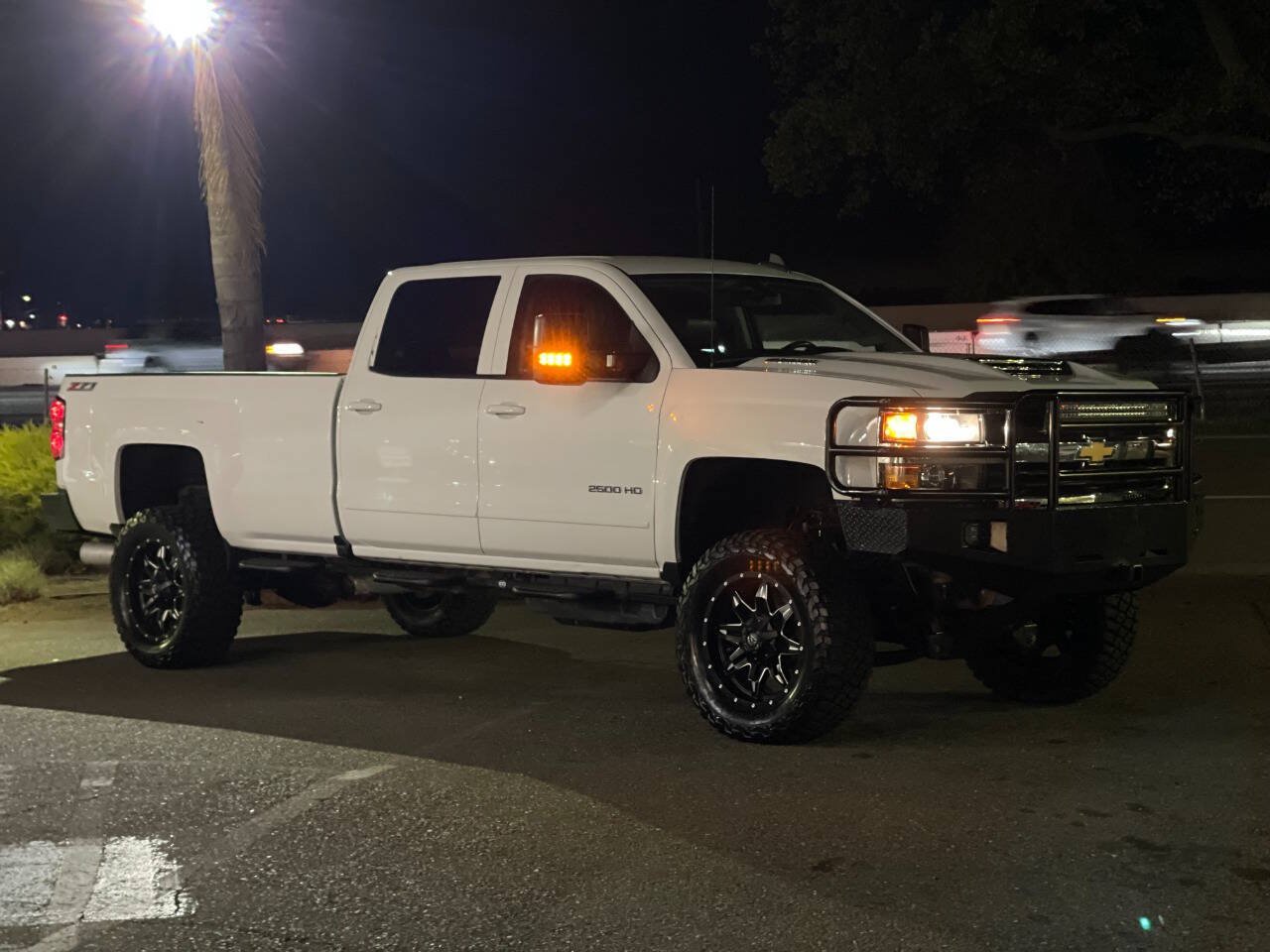 Used 2017 Chevrolet Silverado 2500 LT w/ Z71 Package, Off-Road AWD/4WD image 73