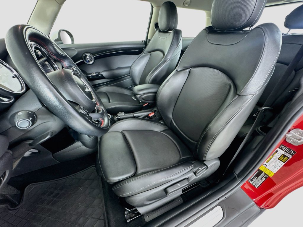 Used 2015 MINI Cooper S FWD image 12