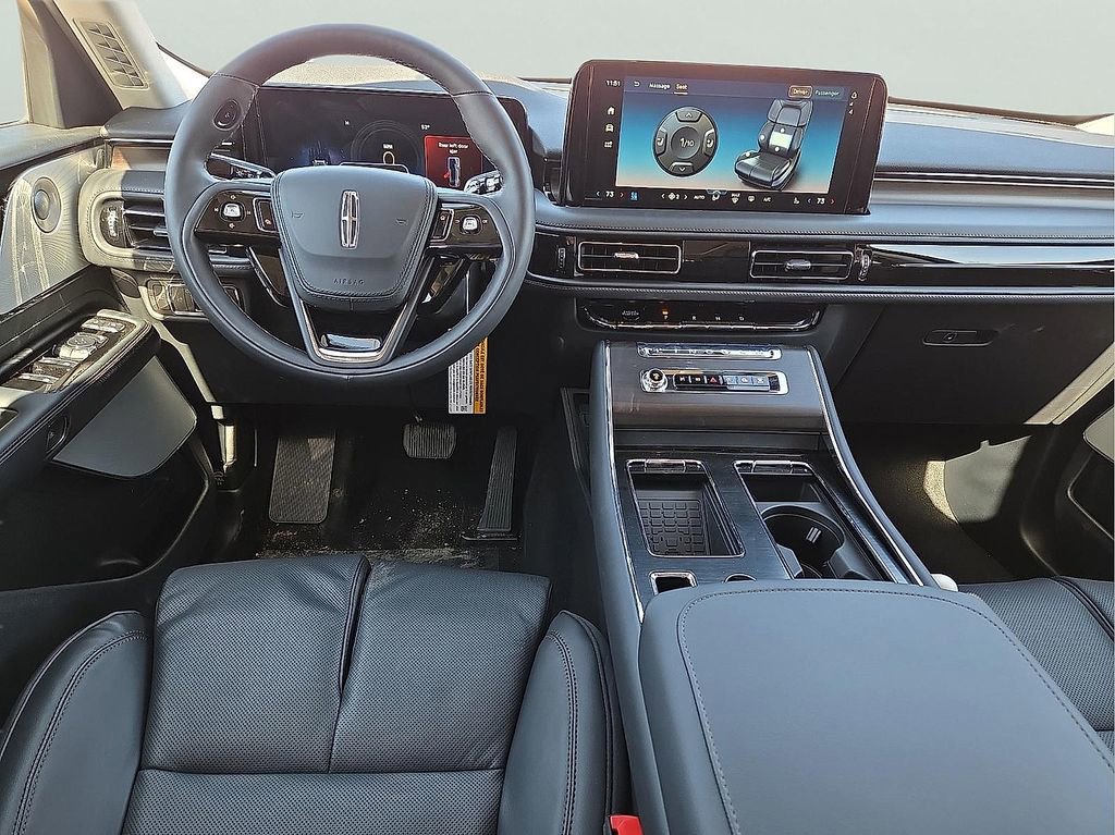 New 2026 Lincoln Aviator Reserve AWD/4WD image 11