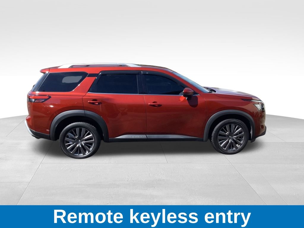Used 2022 Nissan Pathfinder SL w/ SL Premium Package image 9