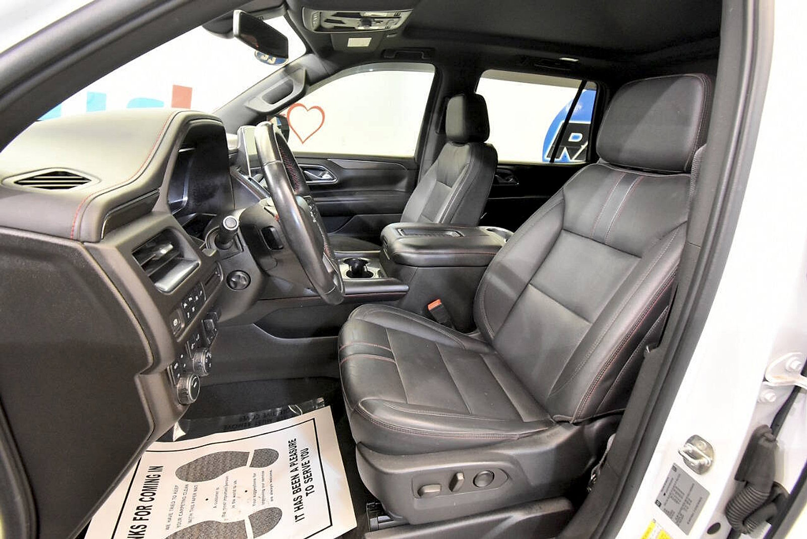 Used 2022 Chevrolet Tahoe RST w/ Luxury Package AWD/4WD image 14