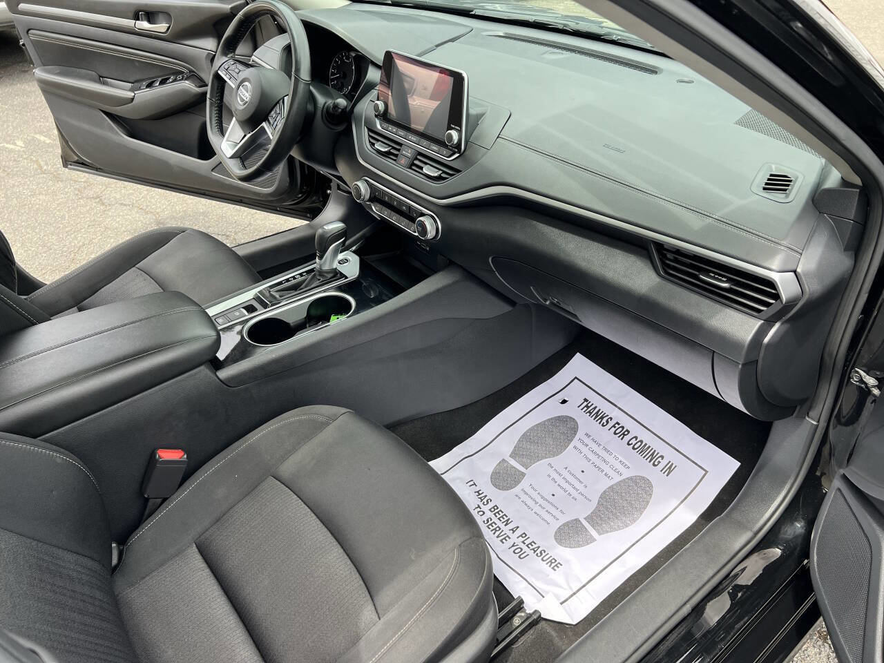 Used 2021 Nissan Altima 2.5 SV w/ SV Premium Package image 12