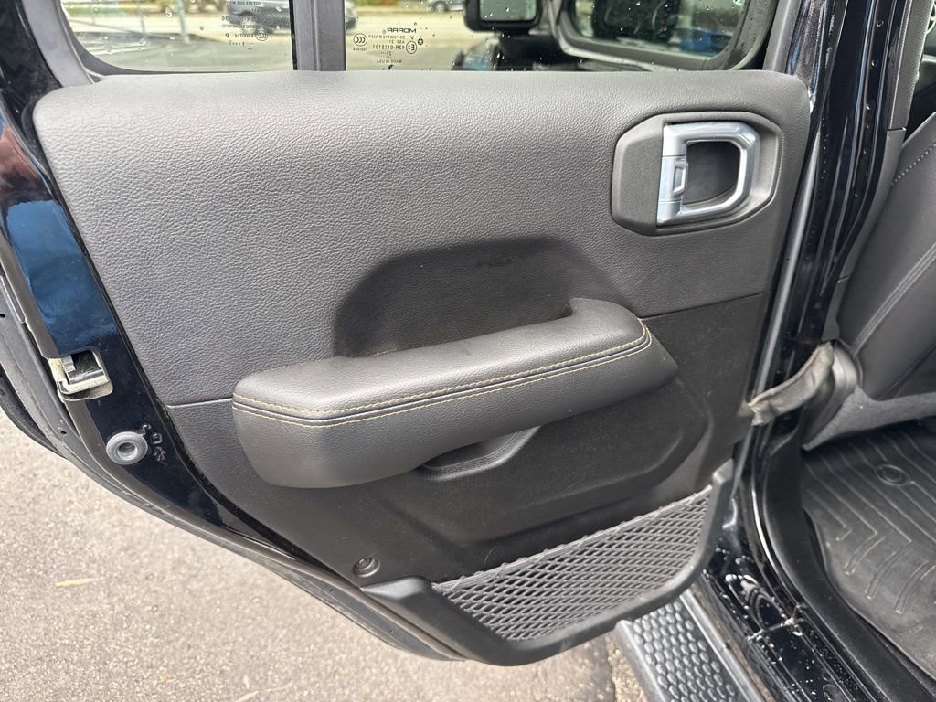 Used 2021 Jeep Wrangler Unlimited Sahara image 21