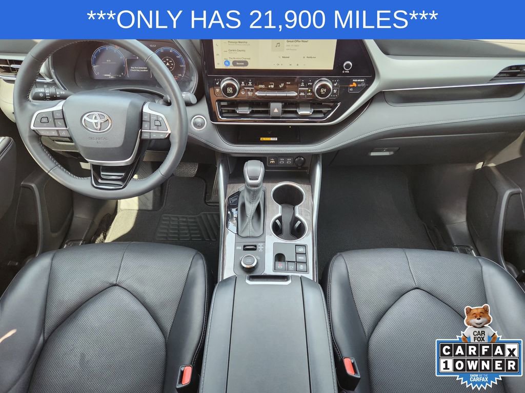 Used 2024 Toyota Highlander Platinum AWD/4WD image 27