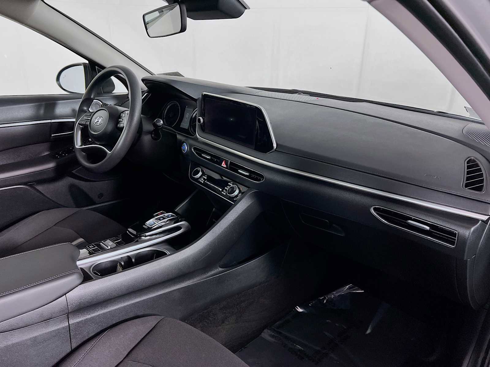 Used 2023 Hyundai Sonata SEL w/ Cargo Package image 29
