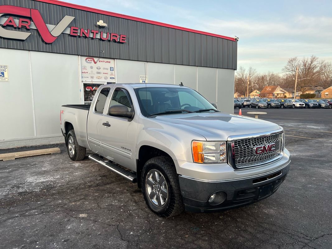 Used 2013 GMC Sierra 1500 SLE w/ Power Tech Package image 8