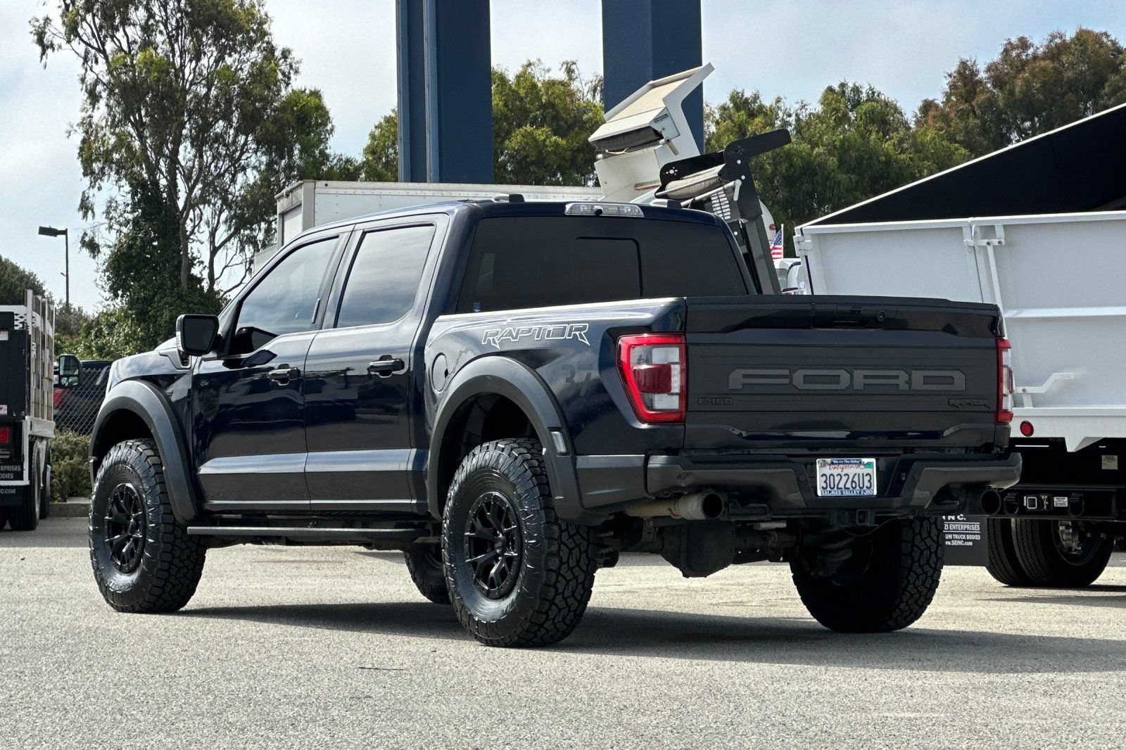 Used 2023 Ford F150 Raptor w/ Raptor 37 Performance Package AWD/4WD image 6