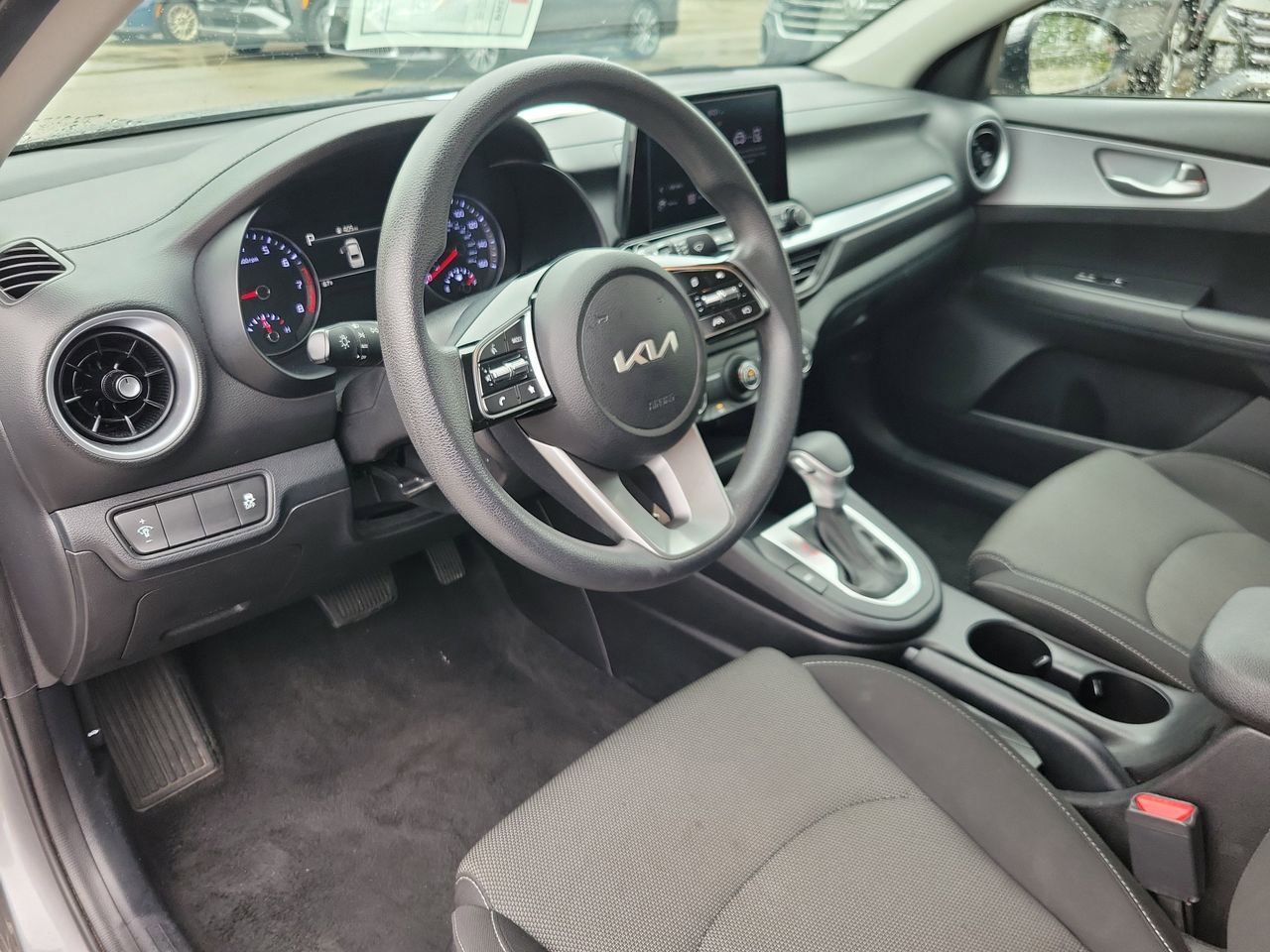 Used 2024 Kia Forte LXS image 14