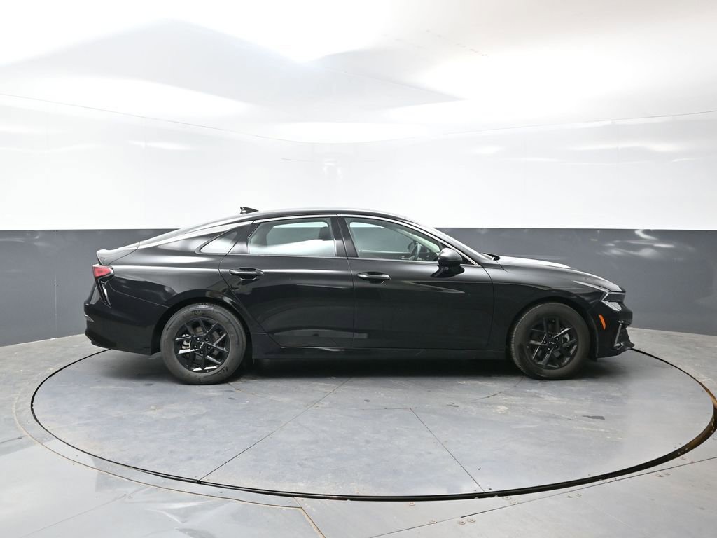 Used 2025 Kia K5 LXS FWD image 3
