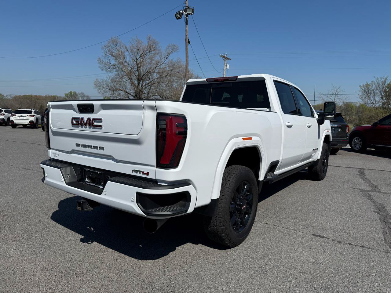 Used 2024 GMC Sierra 2500 AT4 w/ AT4 Premium Plus Package AWD/4WD image 6