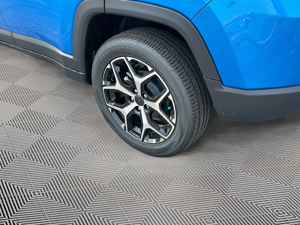 New 2026 Jeep Compass Limited AWD/4WD image 36