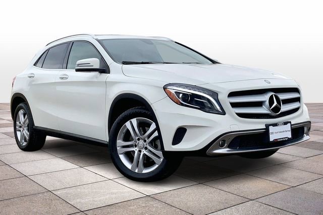Used 2015 Mercedes-Benz GLA 250 4MATIC image 2