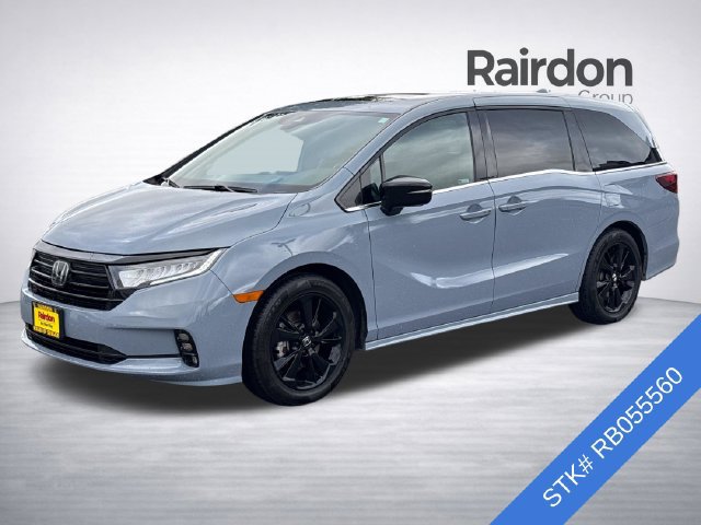 Used 2024 Honda Odyssey Sport image 3