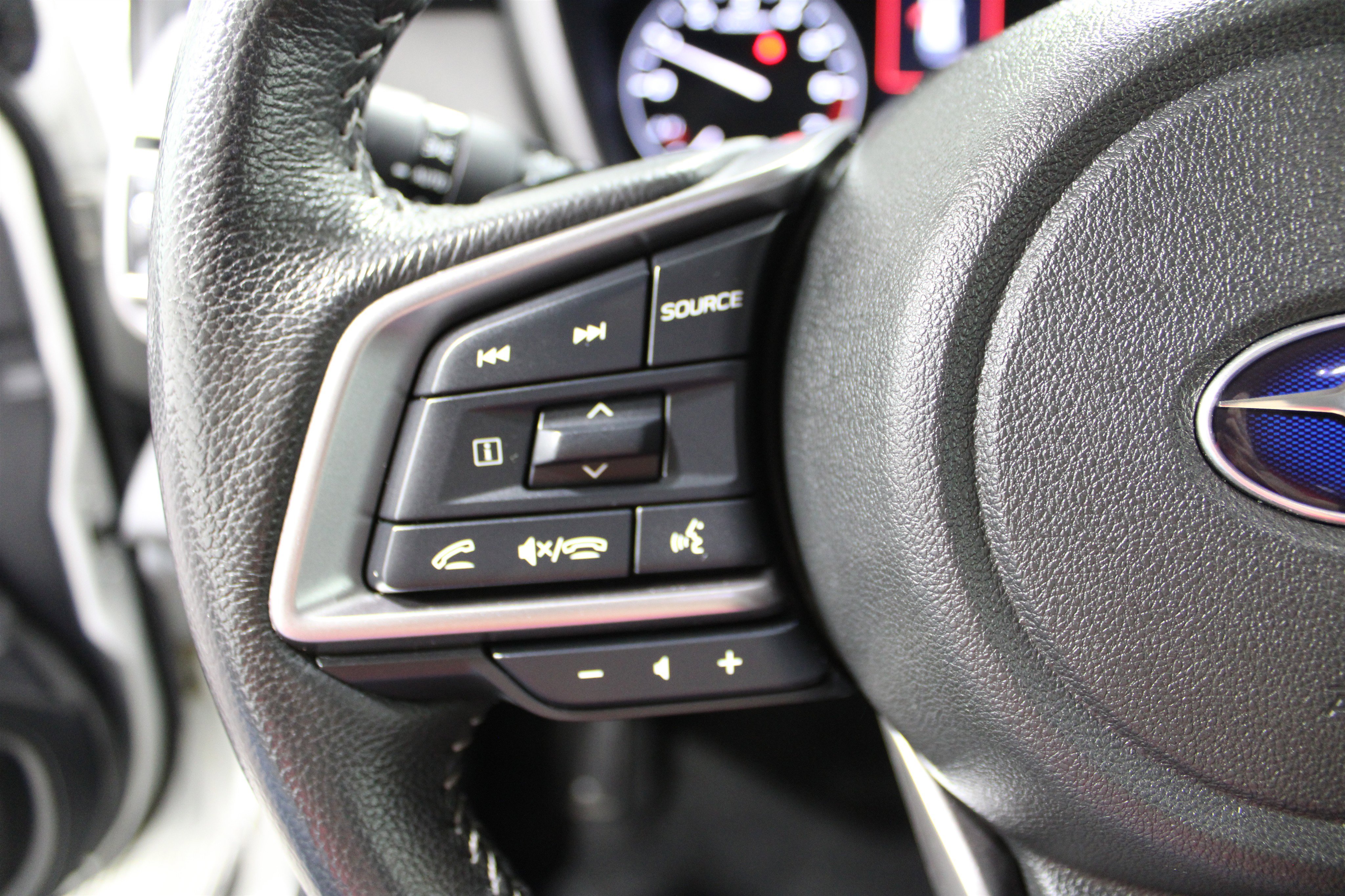 Used 2023 Subaru Outback Onyx Edition AWD/4WD image 10