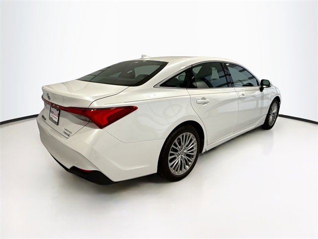 Certified 2022 Toyota Avalon Limited w/ Advanced Safety Package image 6