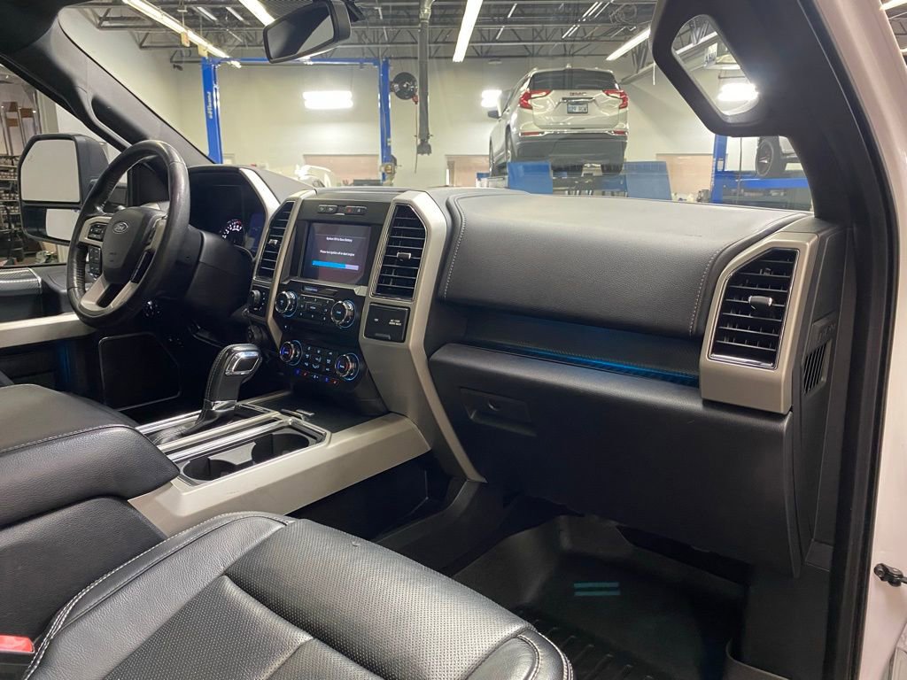 Used 2018 Ford F150 Lariat image 14