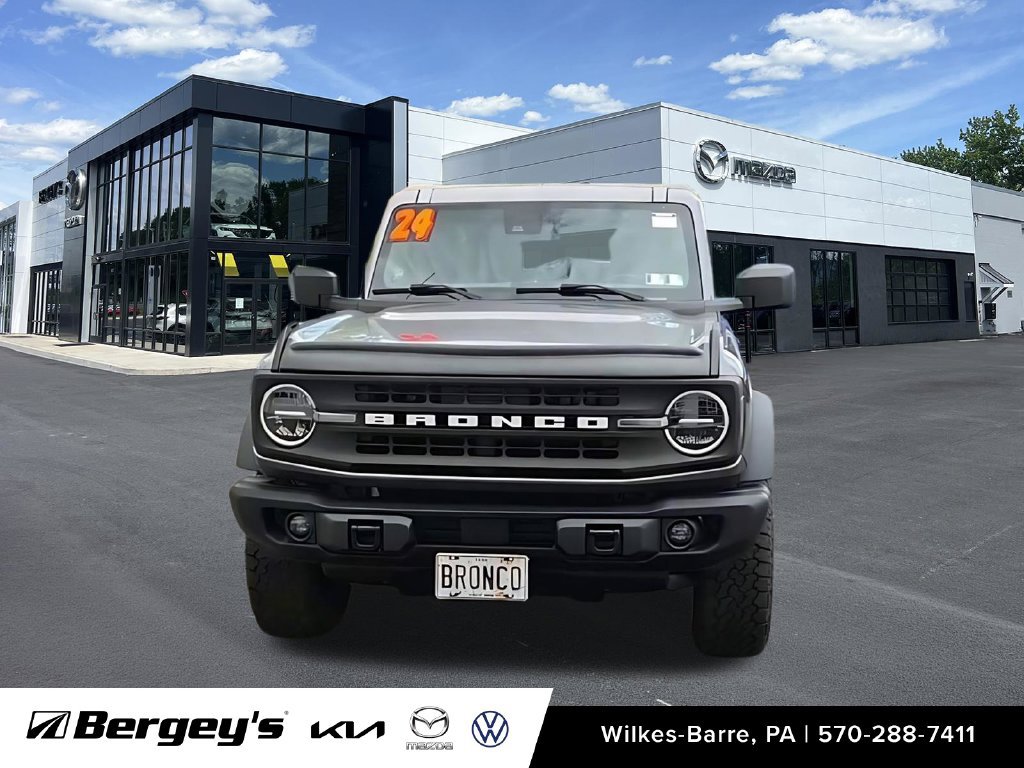 Used 2024 Ford Bronco Black Diamond AWD/4WD image 3