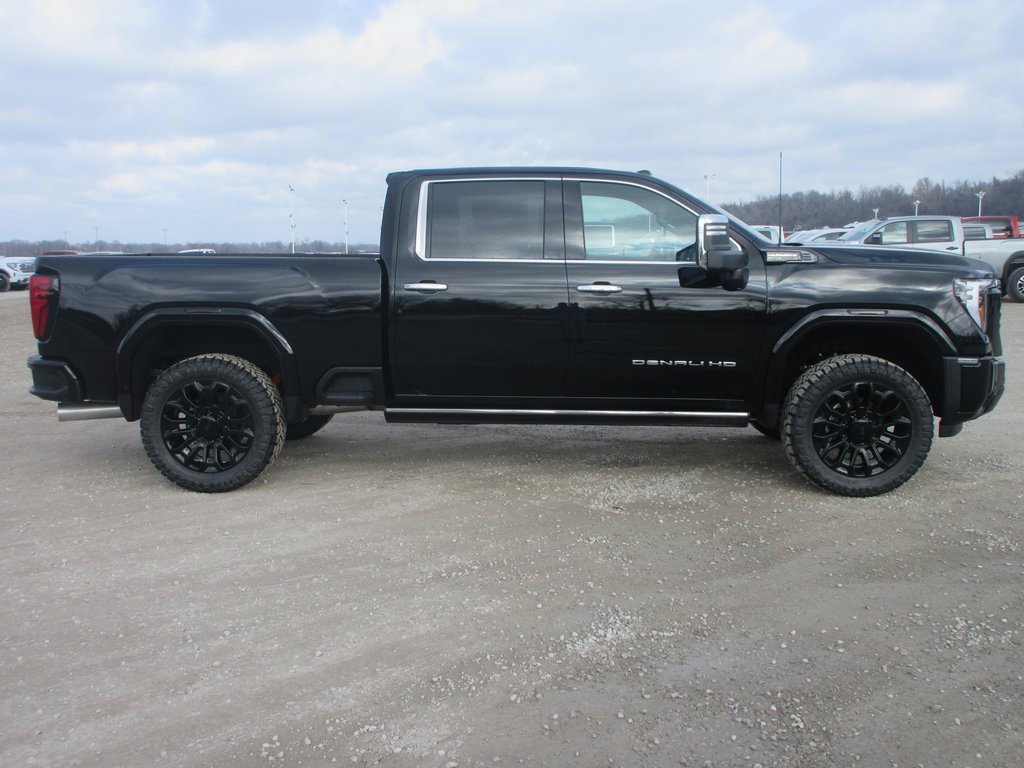 New 2026 GMC Sierra 2500 Denali Ultimate image 3