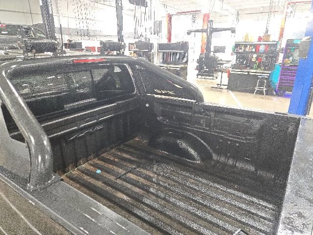 Used 2021 Chevrolet Colorado ZR2 w/ ZR2 Midnight Special Edition AWD/4WD image 12